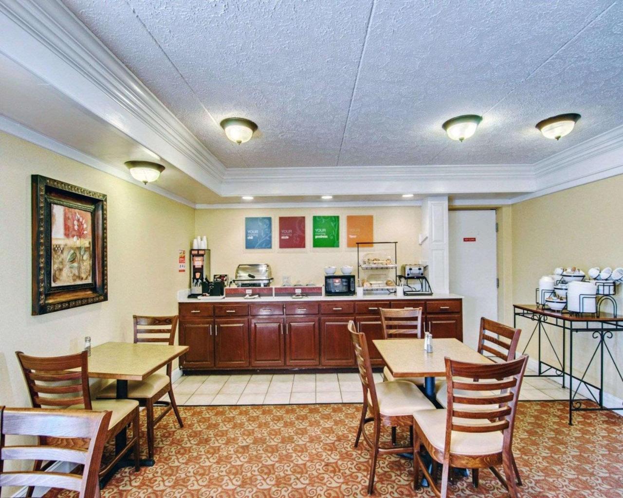 Comfort Inn Near Martinsville Speedway Esterno foto